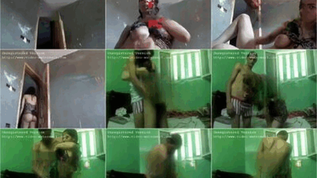 مثير شرموطه مصريه متجوزه سايبه ابنها بيعيط وتهز وترقص لعشيقها بقميص